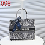 偽物ディオールバッグ